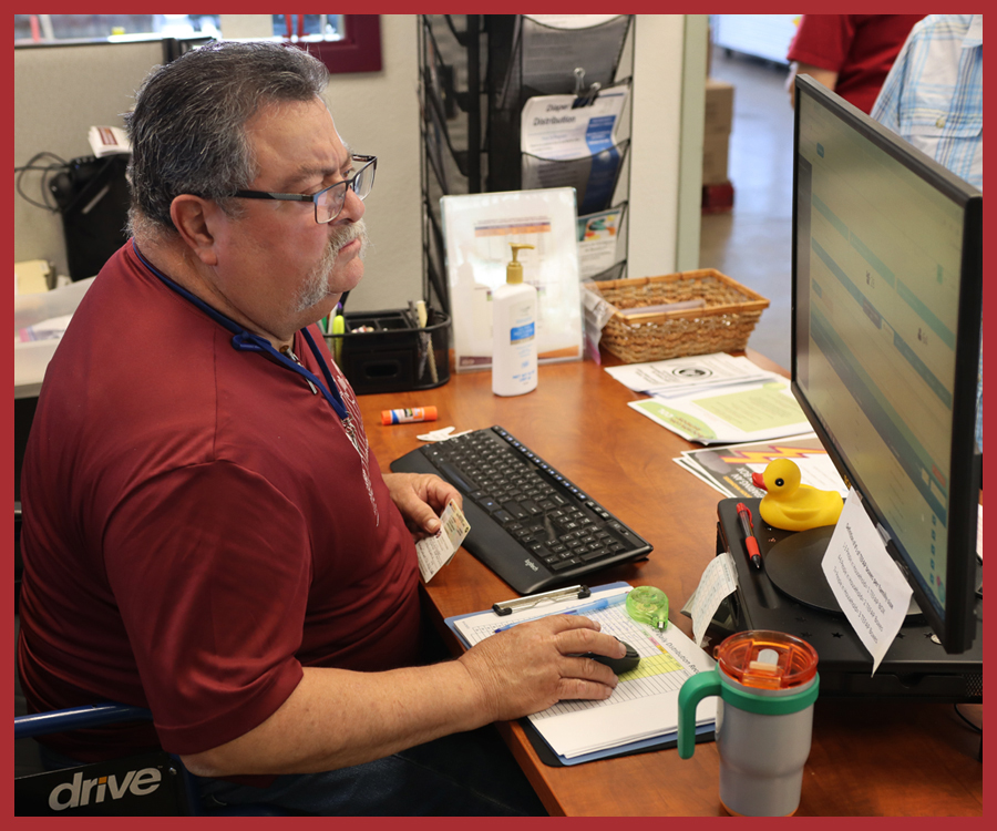 Arturo, an Amado Resource Center volunteer.